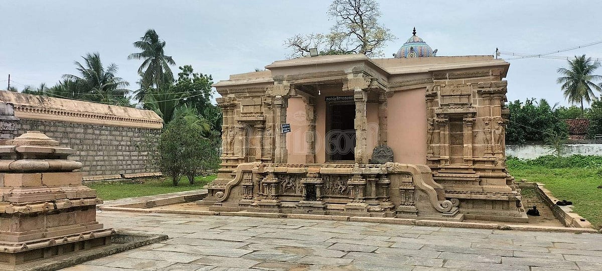 கோயில் சன்னதி