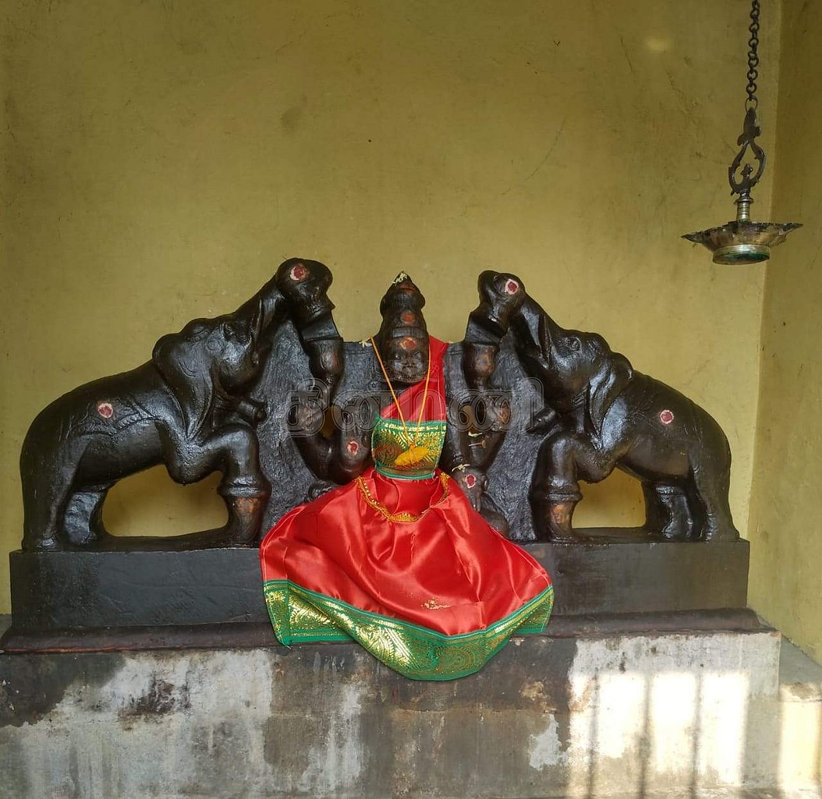 <strong>கஜலட்சுமி</strong>