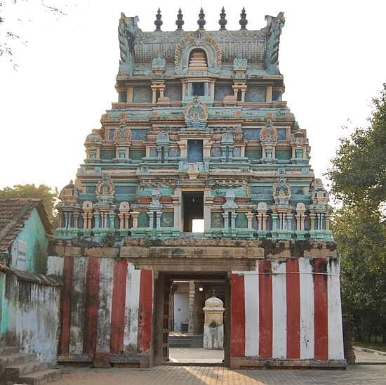 <strong>இரண்டாவது கோபுரம்</strong>