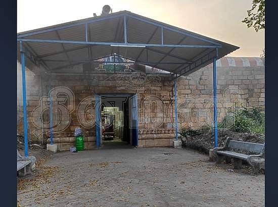 <strong>கோயிலின் உள்மண்டபப் பகுதி</strong>