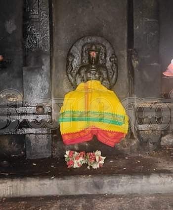 <strong>தட்சிணாமூர்த்தி</strong>