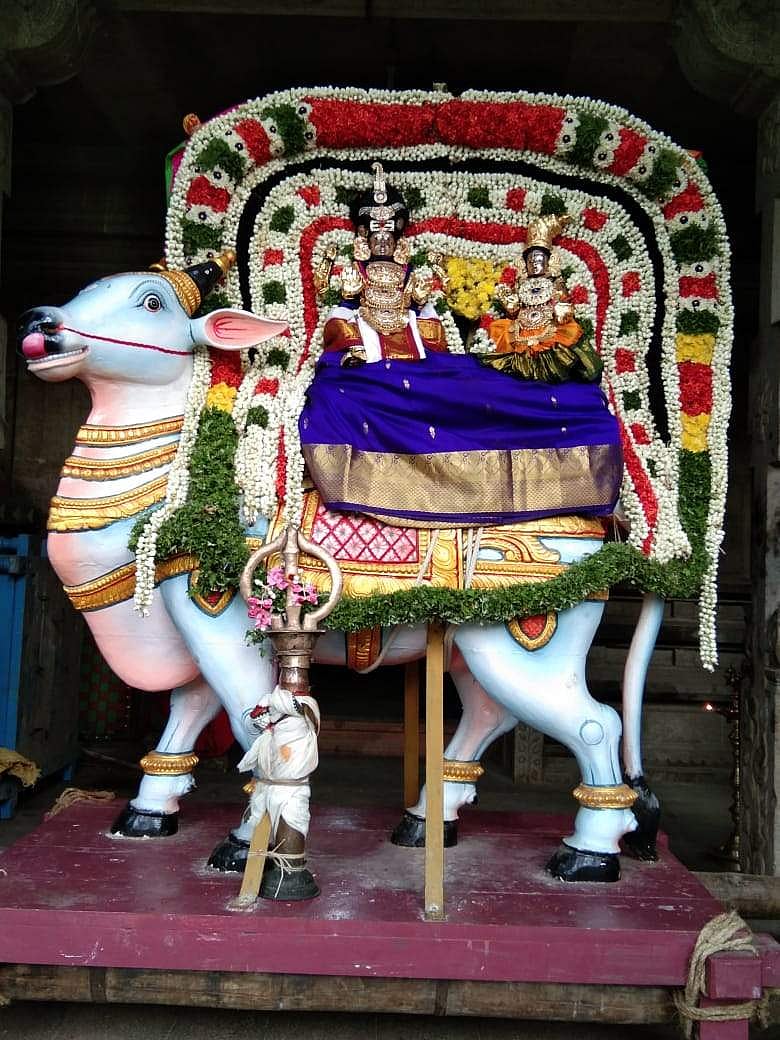 <strong>சுவாமி-அம்பாள் உற்சவ மூர்த்தி</strong>