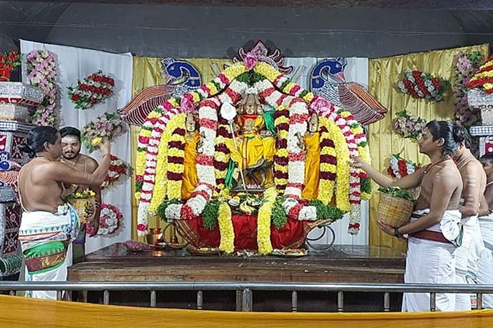 திருத்தணி முருகன் கோயில் கந்த சஷ்டி விழாவையொட்டி நடைபெற்ற லட்சார்ச்சனை