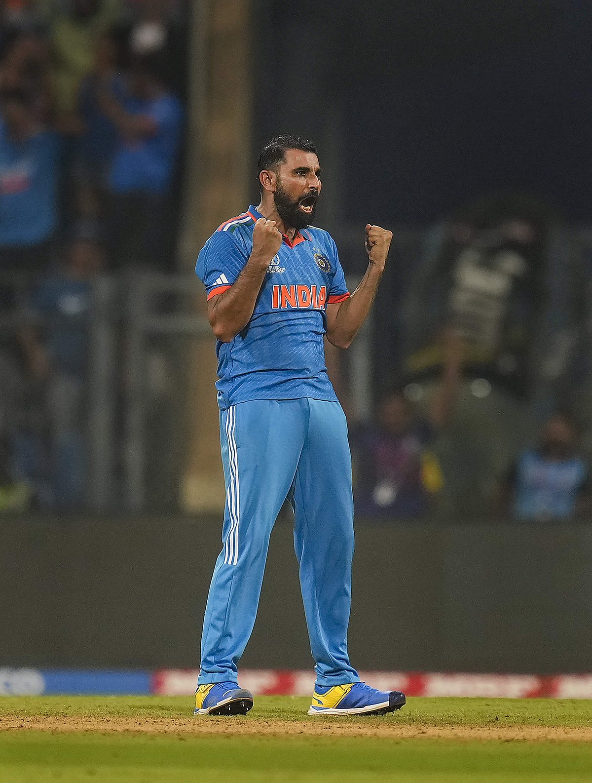 ஆட்ட நாயகன் ஷமி... 