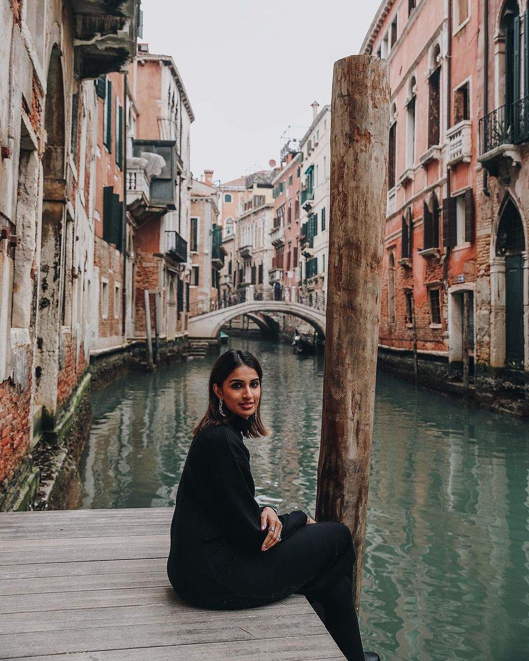 தயாரிப்பாளர் ஸ்வாதி ரெட்டி.