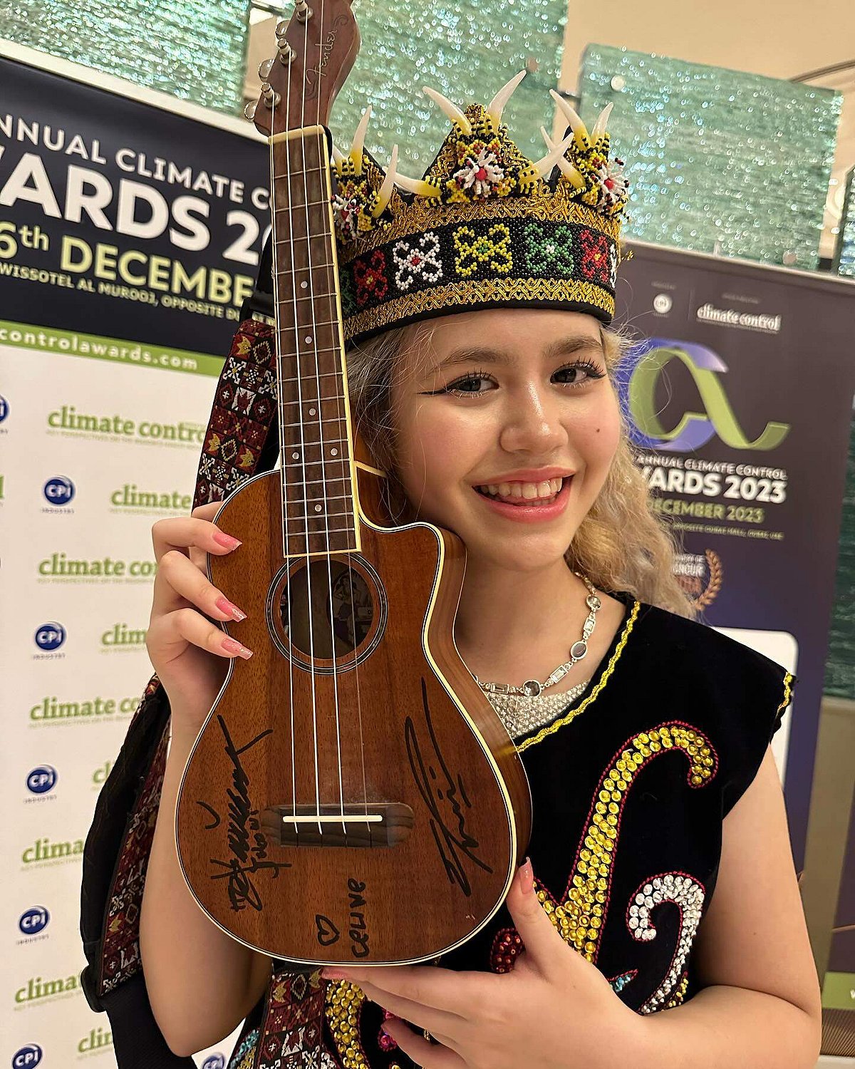 பாடகி செலினெடி மாதாஹரி