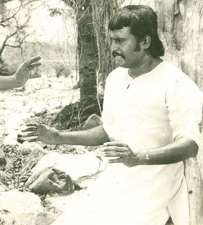 முரட்டுக்காளை படத்தில் ரஜினி