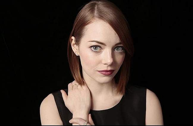 (படம் - https://www.instagram.com/_emmastoneofficial_/)