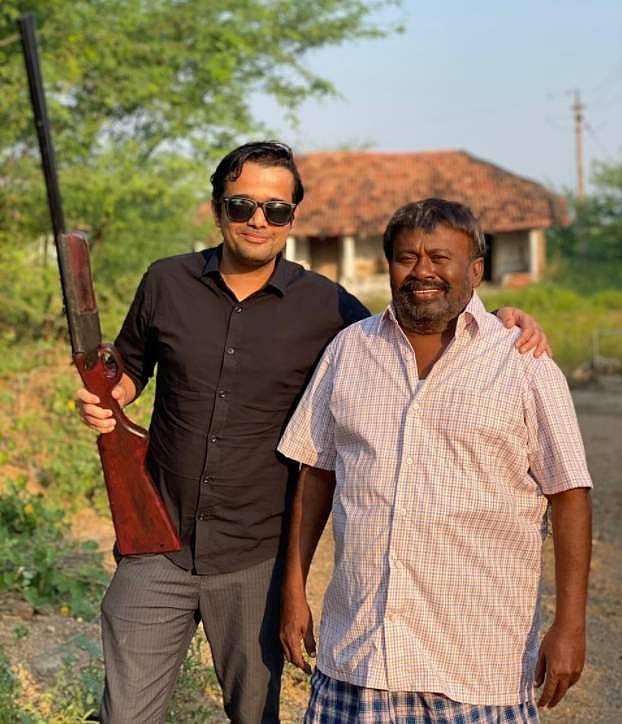 கதாநாயகனாக நடிக்கும் படப்பிடிப்பில் செந்தில்...