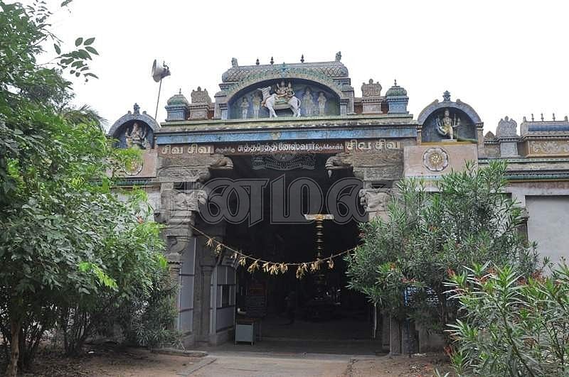 கோயிலின் நுழைவாயில்