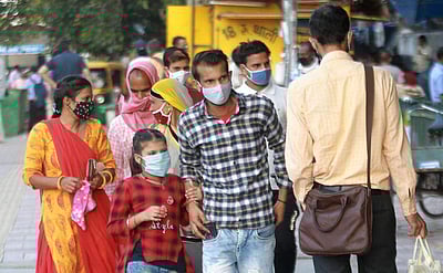 அச்சுறுத்தும் கரோனா : லைவ் அப்டேட்ஸ்